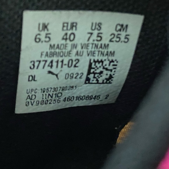 Rick & Morty Puma melo 2.0 mismatched basketball sneakers size 7.5 main image 9